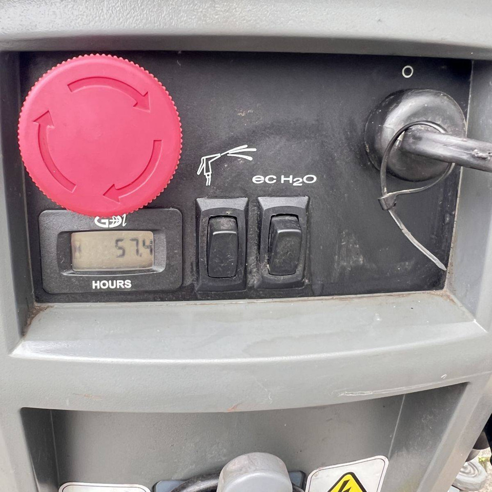 Tennant T500 - Skurmaskin: bild 5 Tennant T500 - Skurmaskin: bild 5