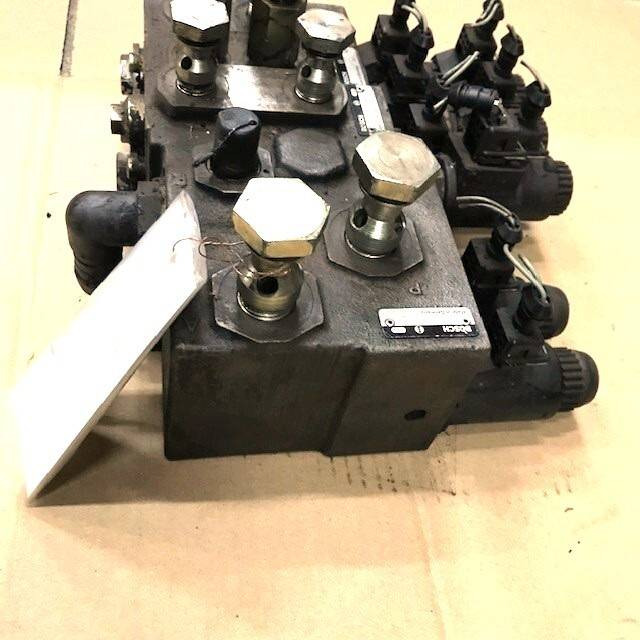 Valve Block for Still R60-30,R60-35, R60-40, R60-45, R60-50 - Hydraulventil för Materialhanteringsutrustning: bild 4 Valve Block for Still R60-30,R60-35, R60-40, R60-45, R60-50 - Hydraulventil för Materialhanteringsutrustning: bild 4