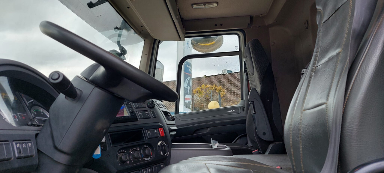 DAF CF400 - Tankbil: bild 4 DAF CF400 - Tankbil: bild 4