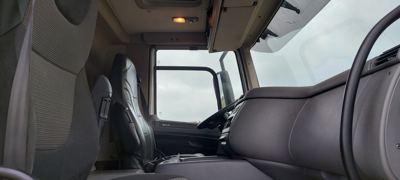 DAF CF400 - Tankbil: bild 3 DAF CF400 - Tankbil: bild 3