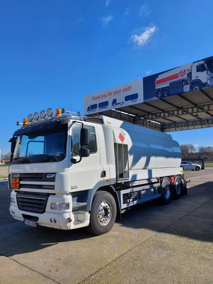 DAF FAN CF85 - Tankbil: bild 4 DAF FAN CF85 - Tankbil: bild 4