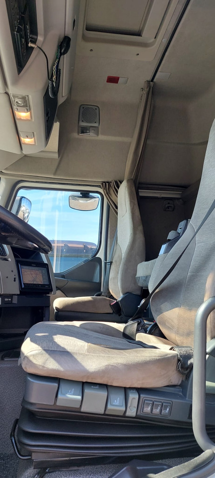 RENAULT PREMIUM 410 - Dragbil: bild 2 RENAULT PREMIUM 410 - Dragbil: bild 2