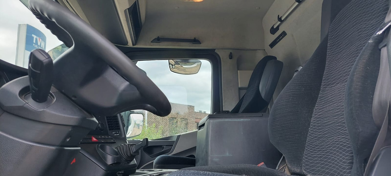 MERCEDES ANTOS - Tankbil: bild 4 MERCEDES ANTOS - Tankbil: bild 4