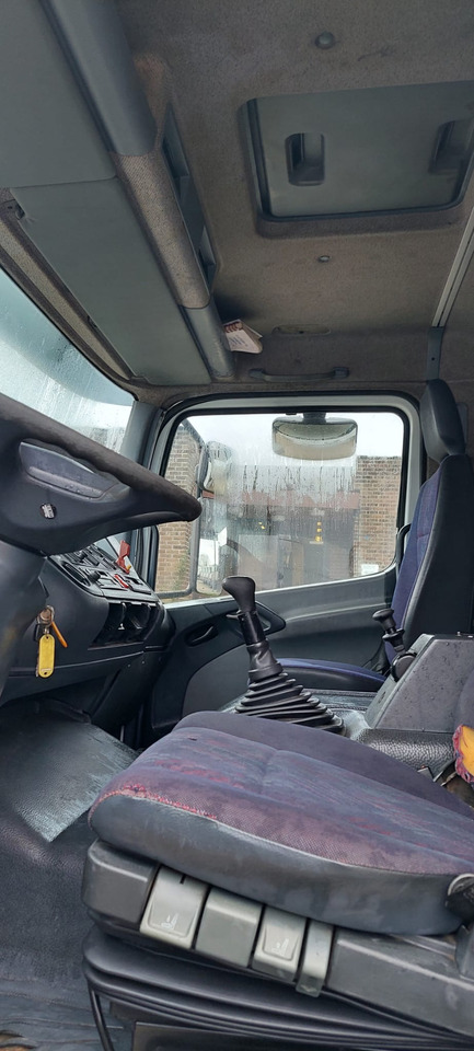 MERCEDES  - Tankbil: bild 4 MERCEDES  - Tankbil: bild 4