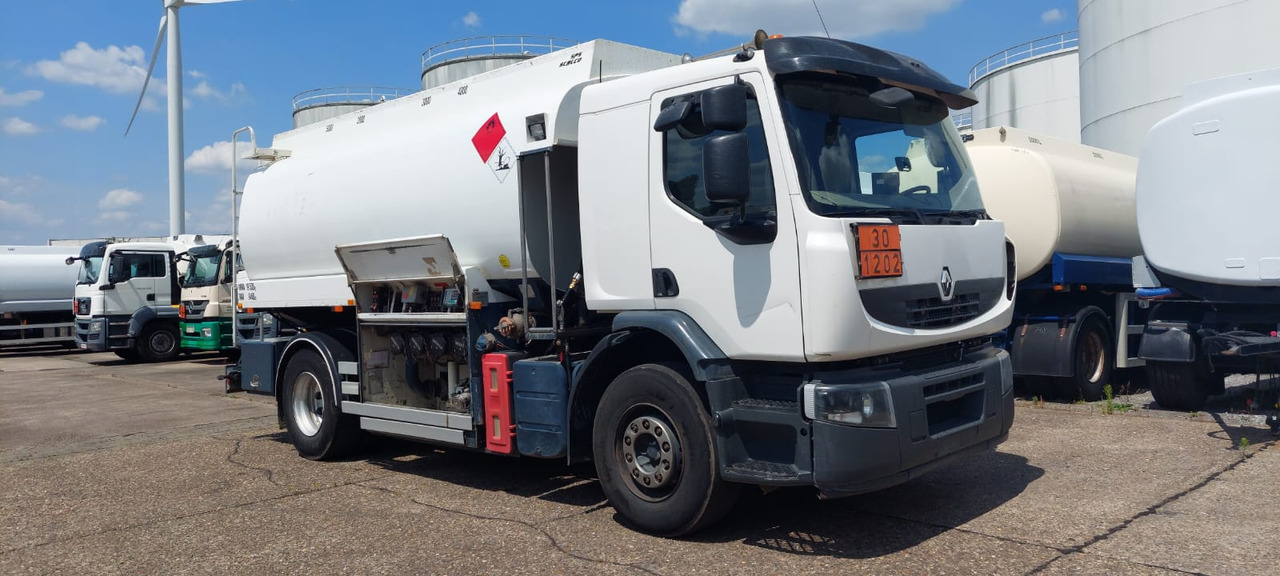 RENAULT - Tankbil: bild 4 RENAULT - Tankbil: bild 4