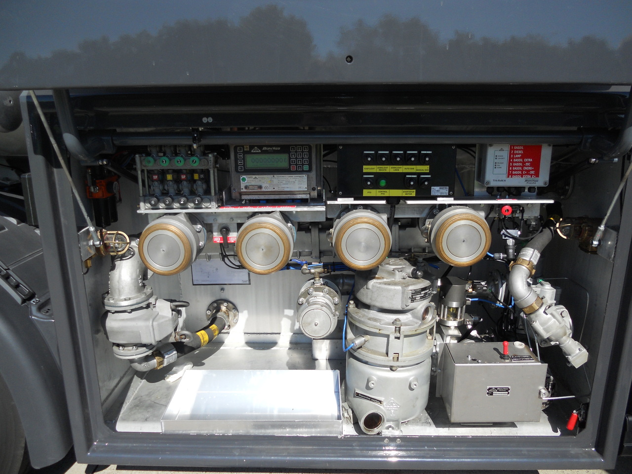 SCANIA G370 - Tankbil: bild 5 SCANIA G370 - Tankbil: bild 5