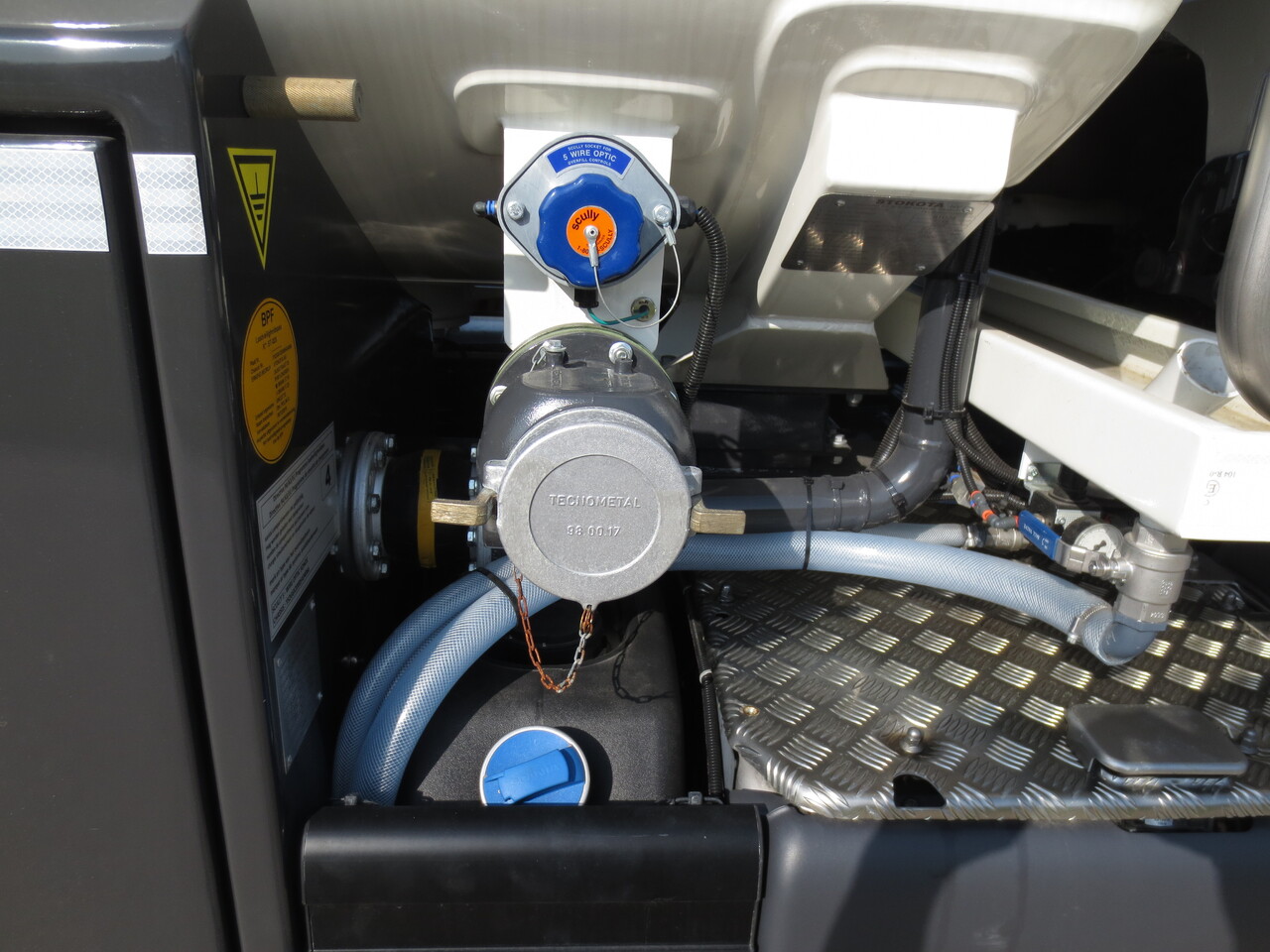 SCANIA G370 - Tankbil: bild 3 SCANIA G370 - Tankbil: bild 3