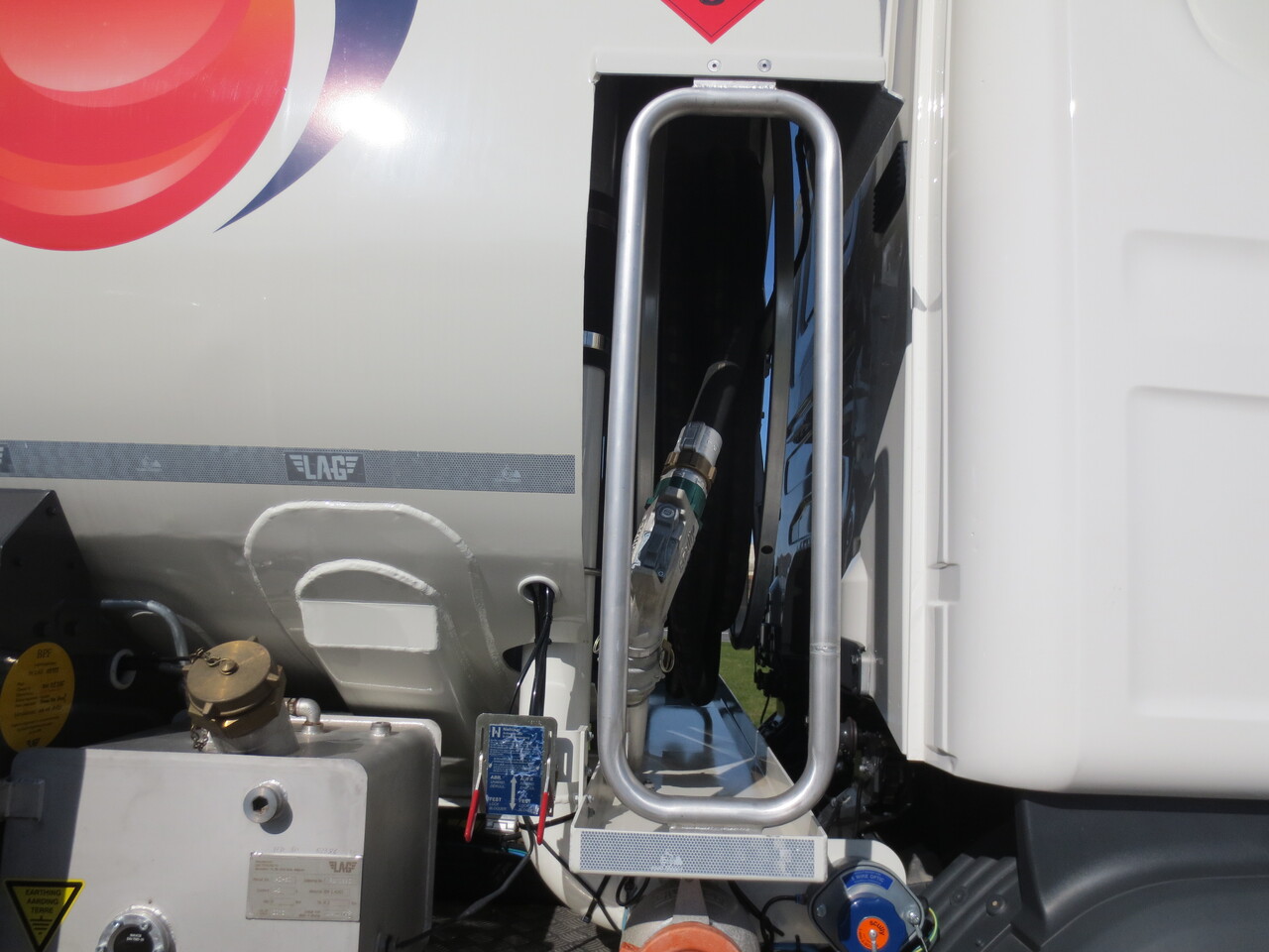 SCANIA G410 - Tankbil: bild 2 SCANIA G410 - Tankbil: bild 2