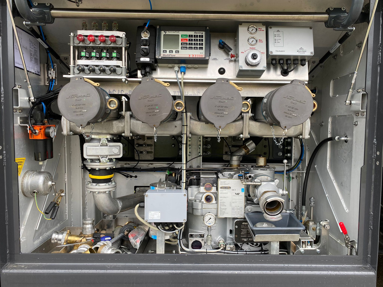 Tankbil SCANIA P370: bild 10 Tankbil SCANIA P370: bild 10