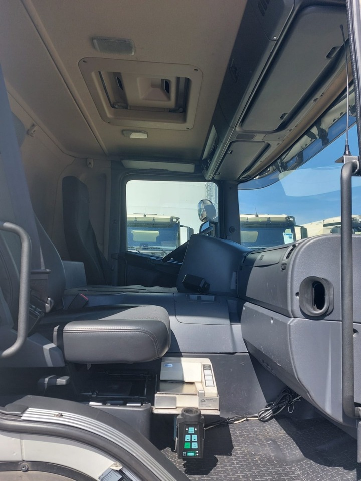 SCANIA PRT - Tankbil: bild 3 SCANIA PRT - Tankbil: bild 3