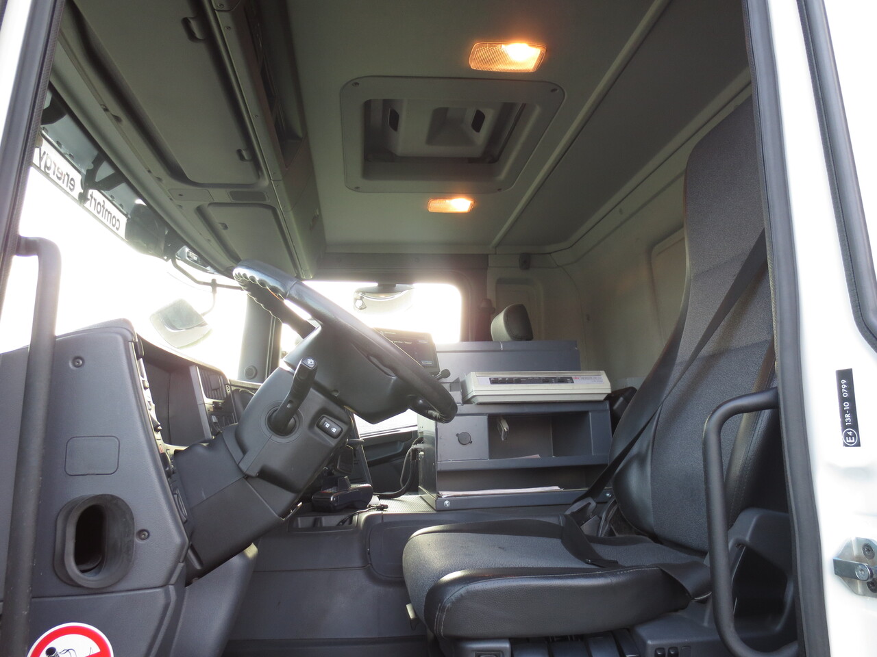 Scania P310 - Tankbil: bild 5 Scania P310 - Tankbil: bild 5