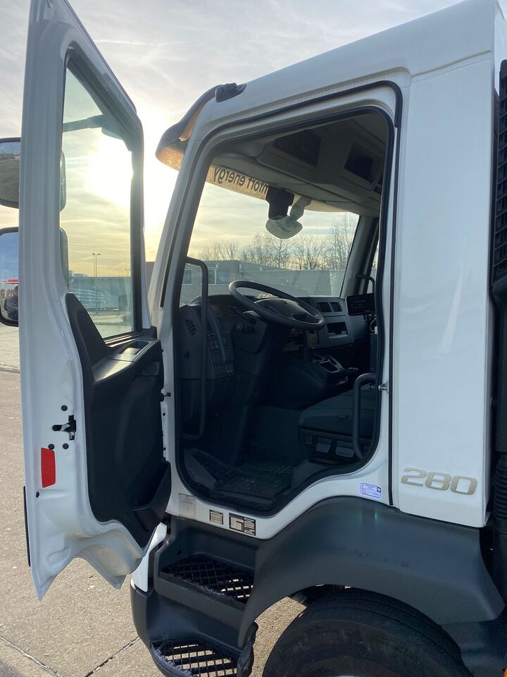 VOLVO FL - Tankbil: bild 5 VOLVO FL - Tankbil: bild 5