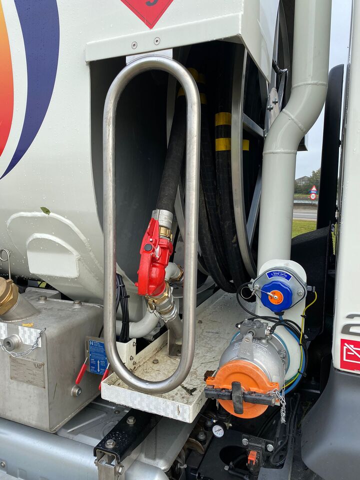 VOLVO FL - Tankbil: bild 2 VOLVO FL - Tankbil: bild 2