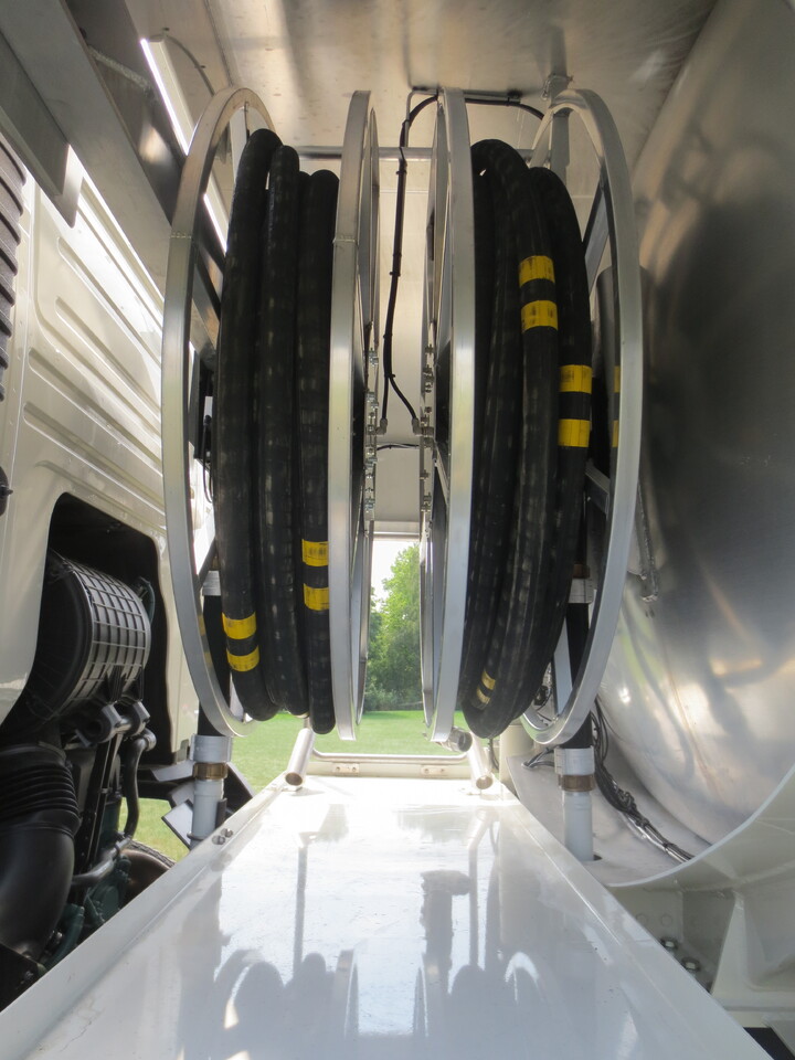 Volvo FM - Tankbil: bild 5 Volvo FM - Tankbil: bild 5