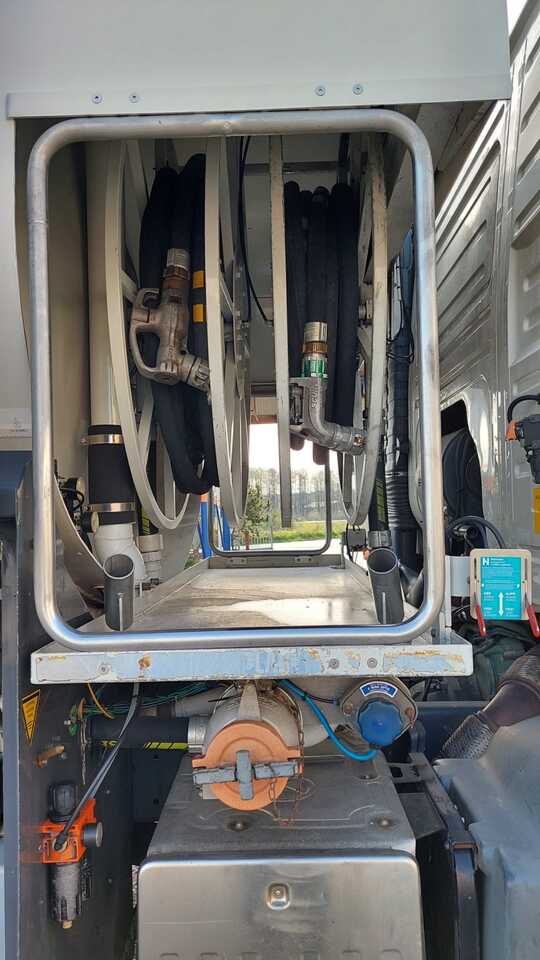 Volvo FMFH - Tankbil: bild 2 Volvo FMFH - Tankbil: bild 2