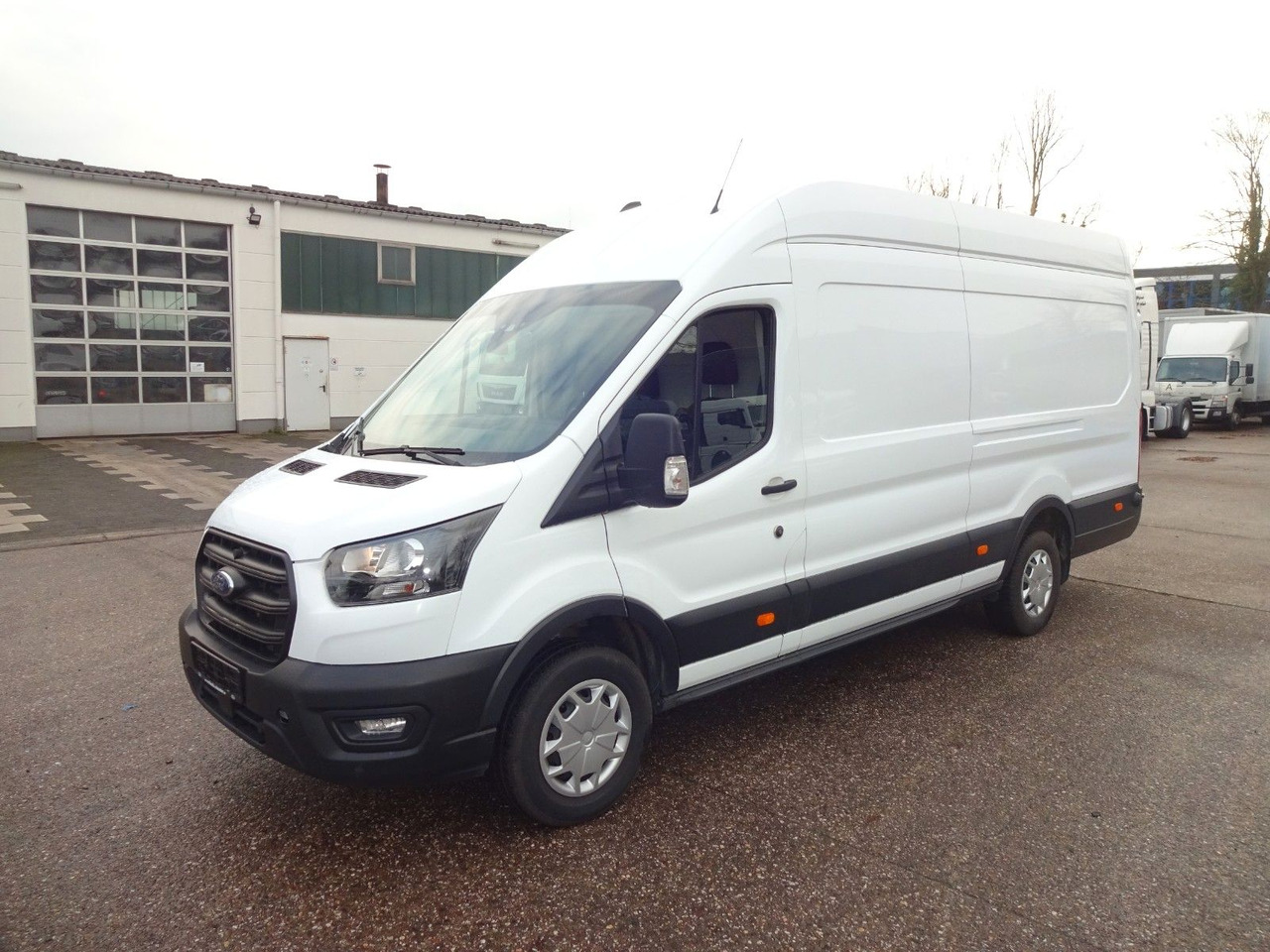 Ford Transit Kasten L4H3, Neu Klima, Tempomat, Kamera - Skåpbil: bild 3 Ford Transit Kasten L4H3, Neu Klima, Tempomat, Kamera - Skåpbil: bild 3