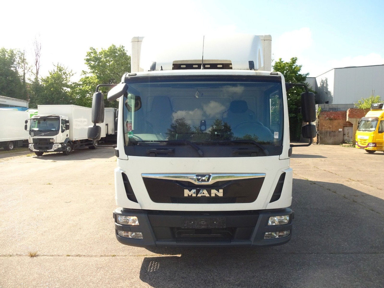 MAN TGL 8.190, LBW, Luft, Tempomat, Standheizung - Volymskåp: bild 2 MAN TGL 8.190, LBW, Luft, Tempomat, Standheizung - Volymskåp: bild 2