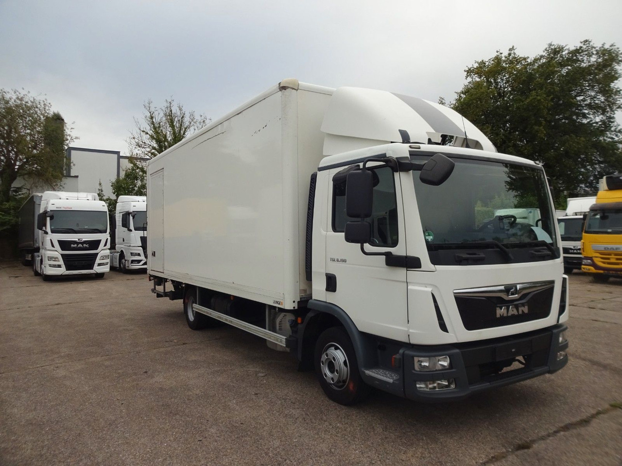 MAN TGL 8.190, LBW, Luft, Tempomat, Standheizung - Volymskåp: bild 3 MAN TGL 8.190, LBW, Luft, Tempomat, Standheizung - Volymskåp: bild 3