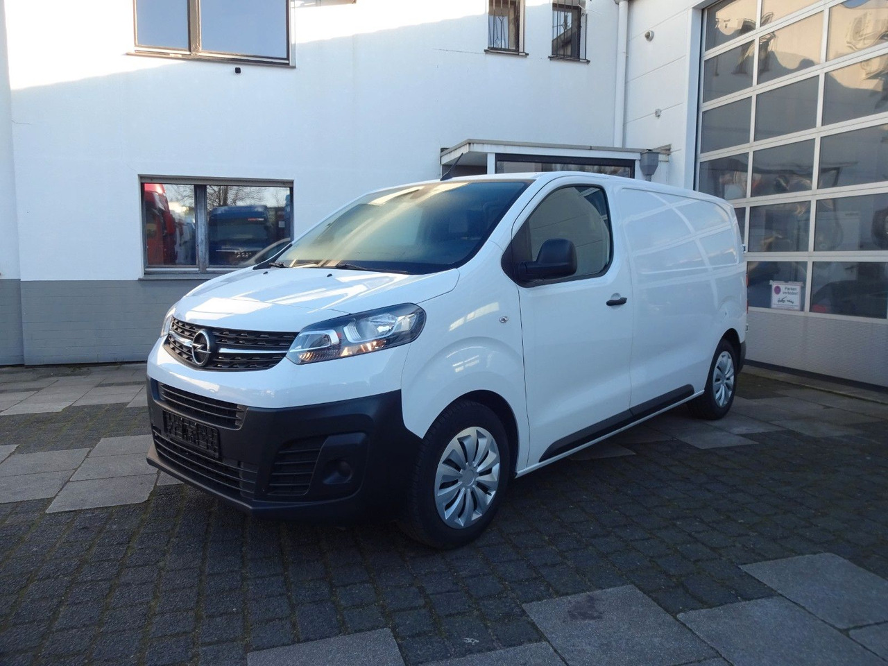 Opel Vivaro Kasten L1H1, Klima, PDC, - Små skåpbil: bild 1 Opel Vivaro Kasten L1H1, Klima, PDC, - Små skåpbil: bild 1