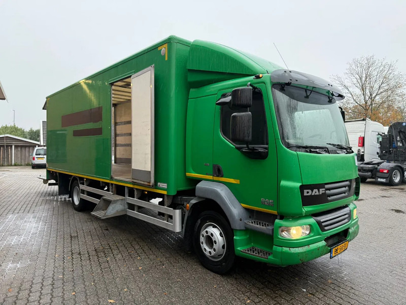 DAF LF 55.180 7.3M Koffer 1500KG LBW Zijdeur NL Truck - Lastbil med skåp: bild 5 DAF LF 55.180 7.3M Koffer 1500KG LBW Zijdeur NL Truck - Lastbil med skåp: bild 5