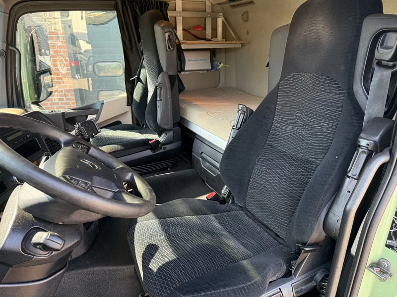 Dragbil Mercedes-Benz Actros 1936 4X2 Streamspace Xenon NL Truck: bild 6 Dragbil Mercedes-Benz Actros 1936 4X2 Streamspace Xenon NL Truck: bild 6