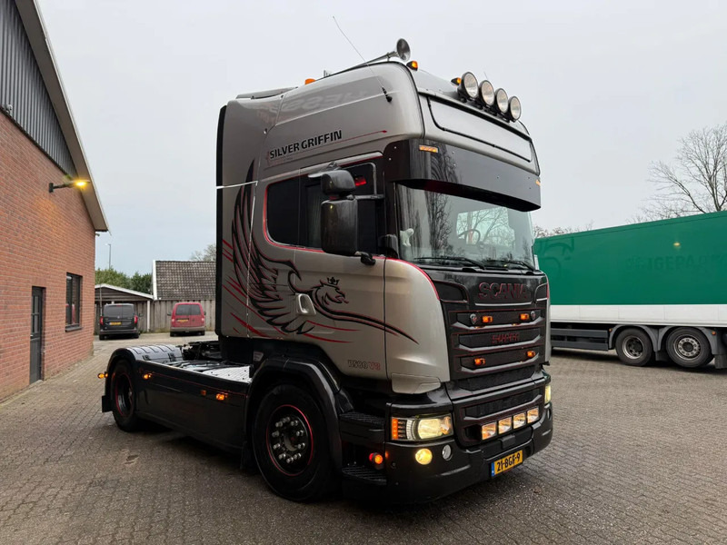 Scania R580 V8 Silver Griffin 033/100 Original NL, Full air - Dragbil: bild 5 Scania R580 V8 Silver Griffin 033/100 Original NL, Full air - Dragbil: bild 5