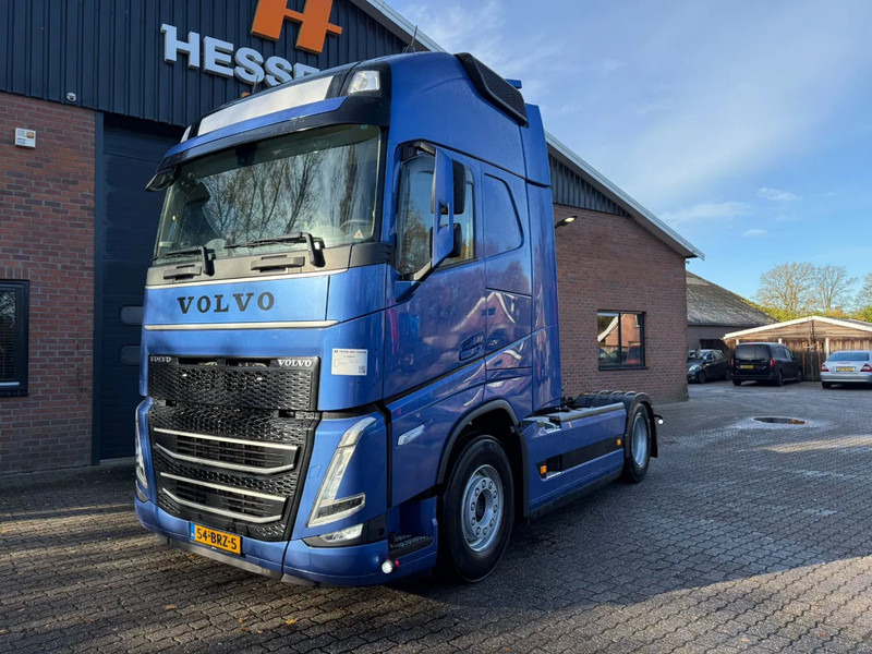 Volvo FH 460 Globetrotter XL 2x tank Standairco 405.369KM! NL Truck - APK 09-2026 - Dragbil: bild 1 Volvo FH 460 Globetrotter XL 2x tank Standairco 405.369KM! NL Truck - APK 09-2026 - Dragbil: bild 1