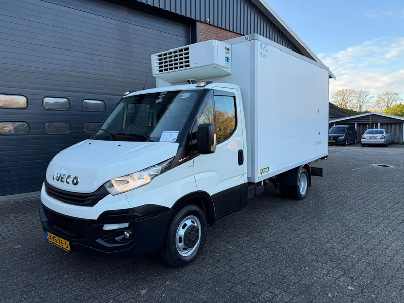 Iveco 35C14 Thermo King V500 Spectrum Dual Temp - Kylbil, Dubbelhytt transportbil: bild 1 Iveco 35C14 Thermo King V500 Spectrum Dual Temp - Kylbil, Dubbelhytt transportbil: bild 1