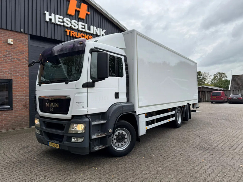 MAN TGS 26.320 Koffer Stuuras AHK 2500KG LBW 580.347KM! NL Truck - Lastbil med skåp: bild 1 MAN TGS 26.320 Koffer Stuuras AHK 2500KG LBW 580.347KM! NL Truck - Lastbil med skåp: bild 1