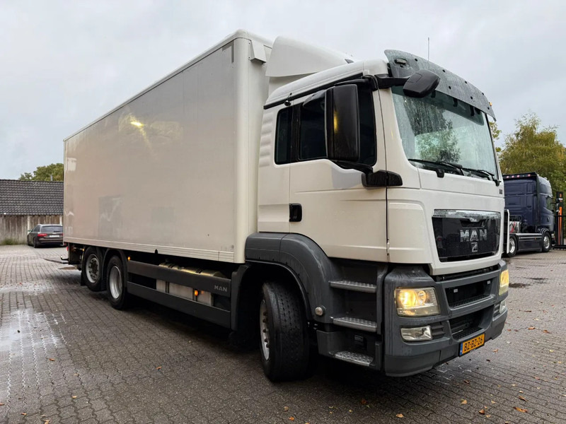 MAN TGS 26.320 Koffer Stuuras AHK 3.000KG LBW 373.230KM! NL Truck APK/TUV 18-03-2026 - Lastbil med skåp: bild 2 MAN TGS 26.320 Koffer Stuuras AHK 3.000KG LBW 373.230KM! NL Truck APK/TUV 18-03-2026 - Lastbil med skåp: bild 2