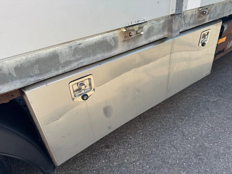 Mercedes-Benz Atego 818 Machinery transporter + Hiab Crane 288.360KM NL Truck - Biltransportbil lastbil, Kranbil: bild 4 Mercedes-Benz Atego 818 Machinery transporter + Hiab Crane 288.360KM NL Truck - Biltransportbil lastbil, Kranbil: bild 4