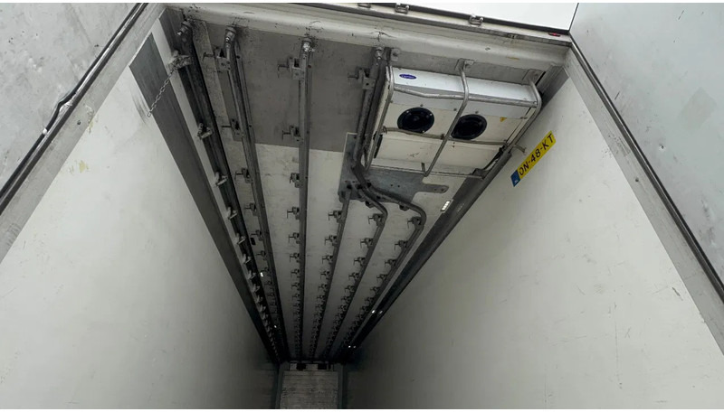 Schmitz Cargobull SKO 24 5x Meatrails Rohrbahnen Fleisch Carrier Vector 1950MT - Isotermiska semitrailer: bild 4 Schmitz Cargobull SKO 24 5x Meatrails Rohrbahnen Fleisch Carrier Vector 1950MT - Isotermiska semitrailer: bild 4