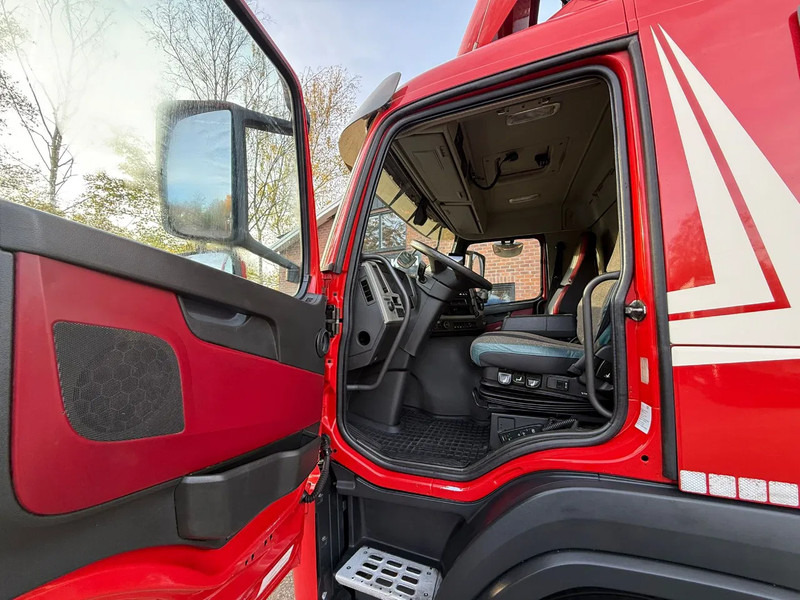 Volvo FM 420 420 Frigoblock D+E 7.6M AHK Stuuras/Lenkachs APK 02-2026 - Isotermiska lastbil: bild 5 Volvo FM 420 420 Frigoblock D+E 7.6M AHK Stuuras/Lenkachs APK 02-2026 - Isotermiska lastbil: bild 5