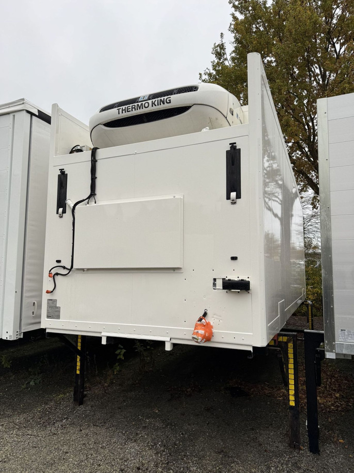 Krone BDF-System 7.45 m, Wartung neu, LACK NEU in weiß - Växelflak - kylbil: bild 5 Krone BDF-System 7.45 m, Wartung neu, LACK NEU in weiß - Växelflak - kylbil: bild 5