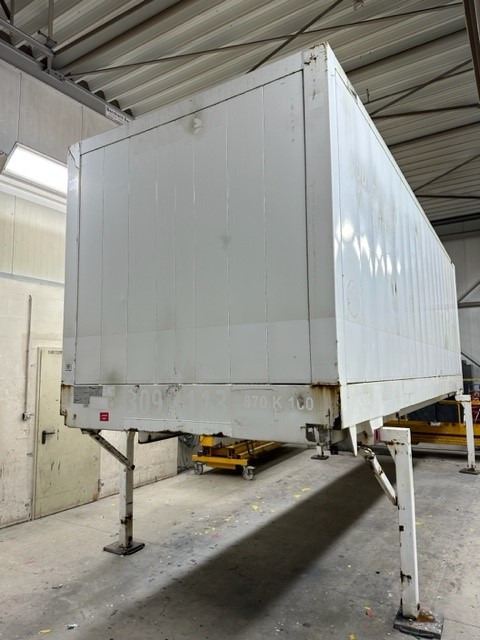 Krone BDF-System 7.450 mm, Heck Rolltor - Skåp växelflak: bild 2 Krone BDF-System 7.450 mm, Heck Rolltor - Skåp växelflak: bild 2