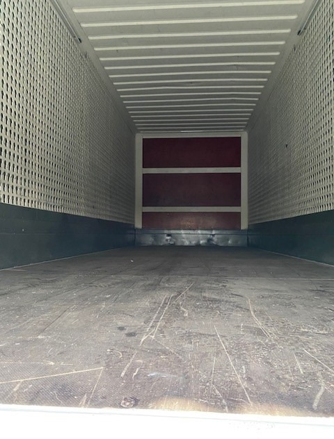 Krone BDF-System 7.450 mm lang, Premium Lack NEU in weiß - Skåp växelflak: bild 4 Krone BDF-System 7.450 mm lang, Premium Lack NEU in weiß - Skåp växelflak: bild 4