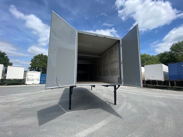 Krone BDF-System 7.45m, LACK NEU! Heck Portaltüren - Skåp växelflak: bild 3 Krone BDF-System 7.45m, LACK NEU! Heck Portaltüren - Skåp växelflak: bild 3