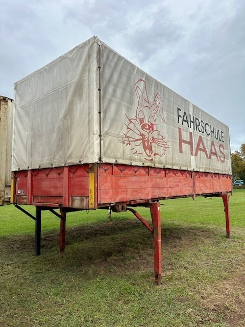 Krone niedrige Türen, Farbe: rot - Kapell växelflak: bild 3 Krone niedrige Türen, Farbe: rot - Kapell växelflak: bild 3