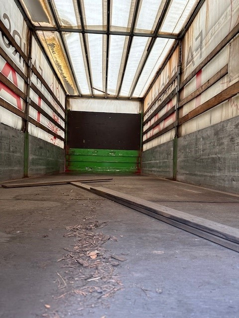 Krone niedrige Türen, Farbe: rot - Kapell växelflak: bild 2 Krone niedrige Türen, Farbe: rot - Kapell växelflak: bild 2