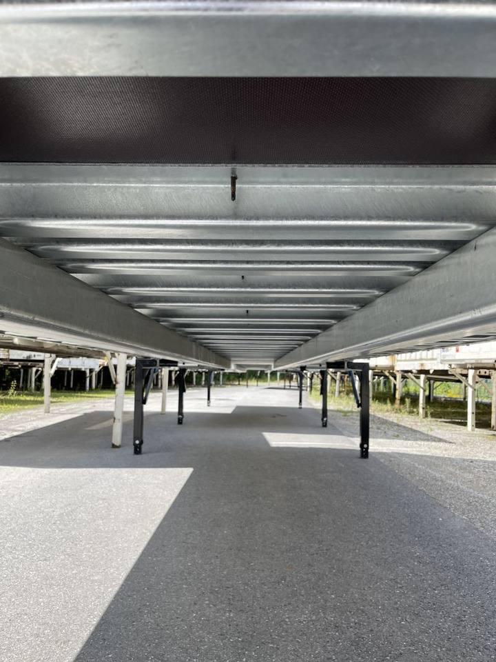 Spier Plywood-Wechselkoffer, BDF-System, 7.450 mm lang. - Skåp växelflak: bild 4 Spier Plywood-Wechselkoffer, BDF-System, 7.450 mm lang. - Skåp växelflak: bild 4