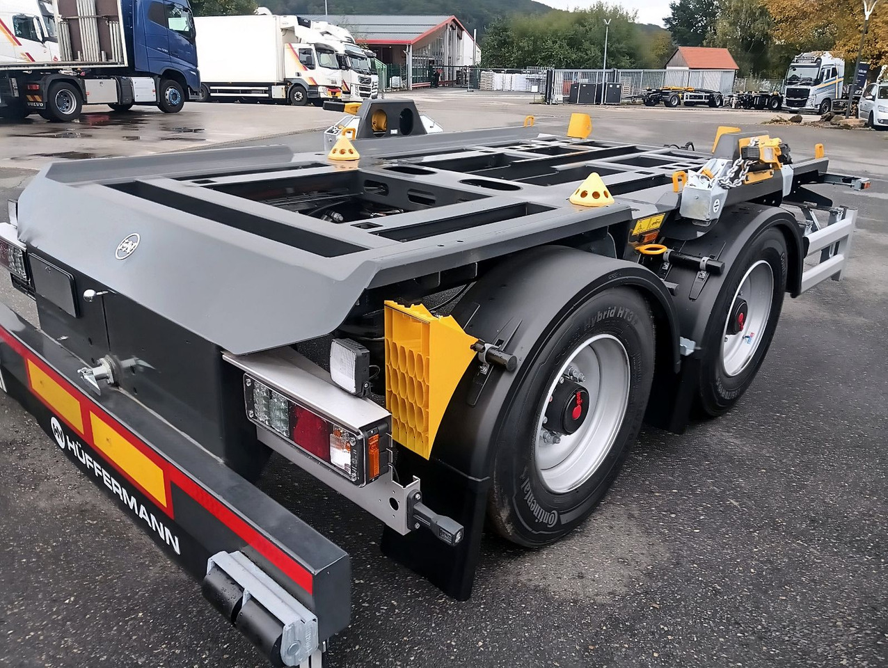 Hüffermann 2-A-MINI-CARRIER SAFETYFIX VERZINKT NEU TOP-PREI - Lastväxlarsläp/ Liftdumpersläp: bild 1 Hüffermann 2-A-MINI-CARRIER SAFETYFIX VERZINKT NEU TOP-PREI - Lastväxlarsläp/ Liftdumpersläp: bild 1