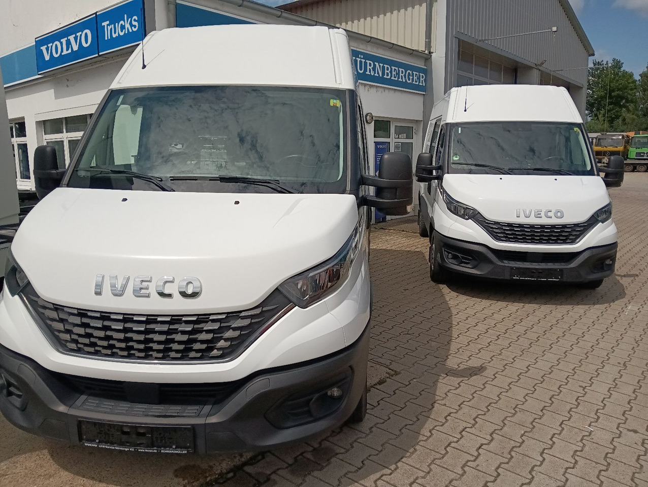 Iveco Daily Kasten HKa 35S21 V WB3520 AHK, Standheizun - Skåpbil: bild 1 Iveco Daily Kasten HKa 35S21 V WB3520 AHK, Standheizun - Skåpbil: bild 1