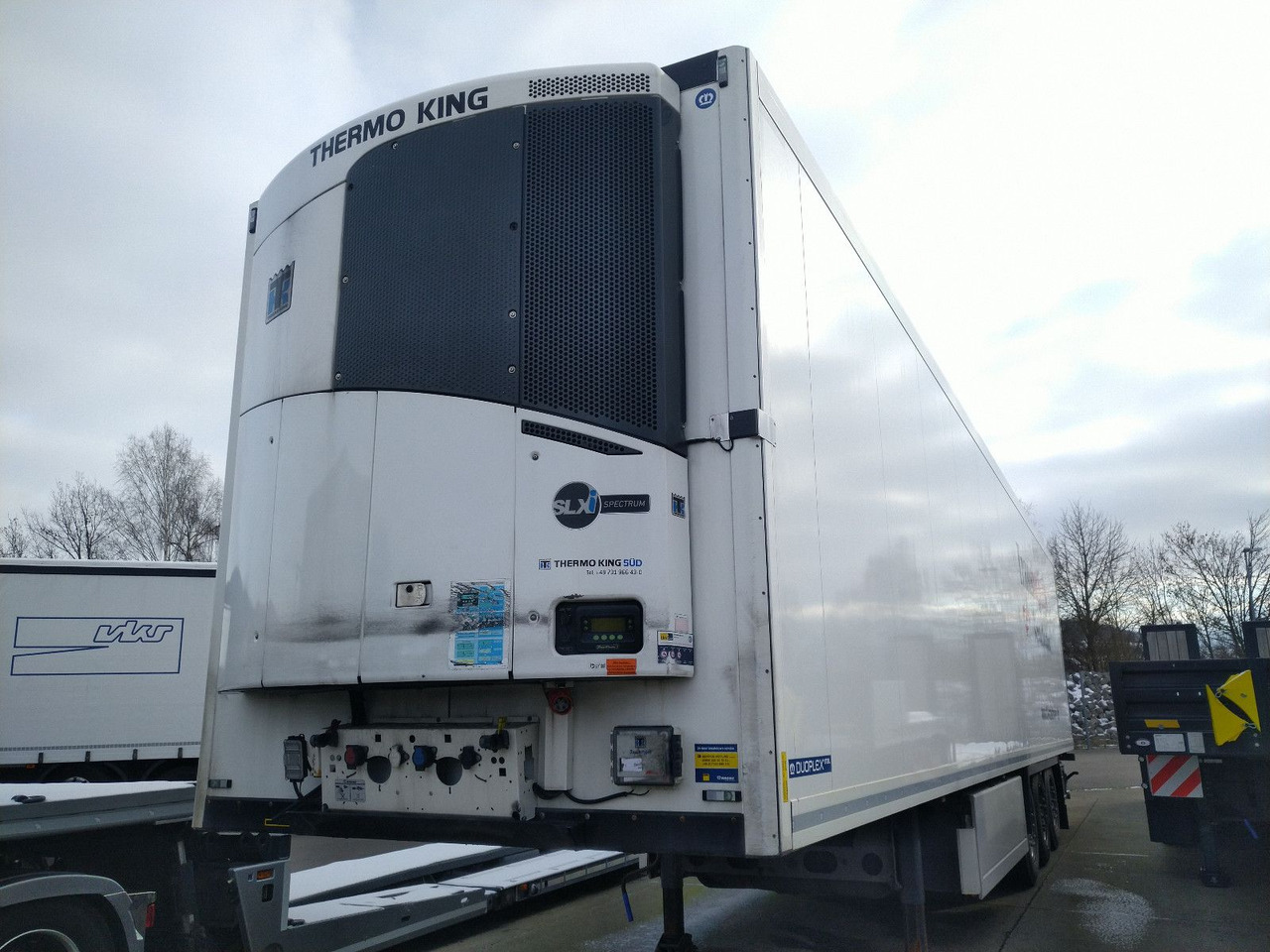 Krone SDR27eL4-MT Blumen BiTemp TK SLXi Double Rolltor - Skåp semitrailer: bild 4 Krone SDR27eL4-MT Blumen BiTemp TK SLXi Double Rolltor - Skåp semitrailer: bild 4