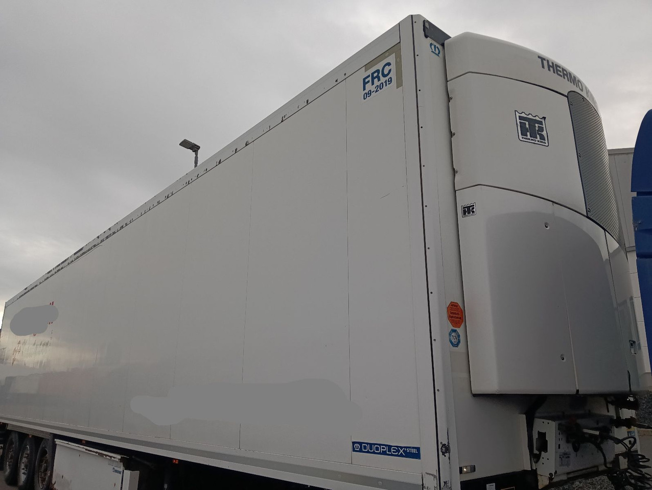 Krone SDR27eL4 ThermoKing SLX300 5777h Blumenbr Doppel - Skåp semitrailer: bild 3 Krone SDR27eL4 ThermoKing SLX300 5777h Blumenbr Doppel - Skåp semitrailer: bild 3