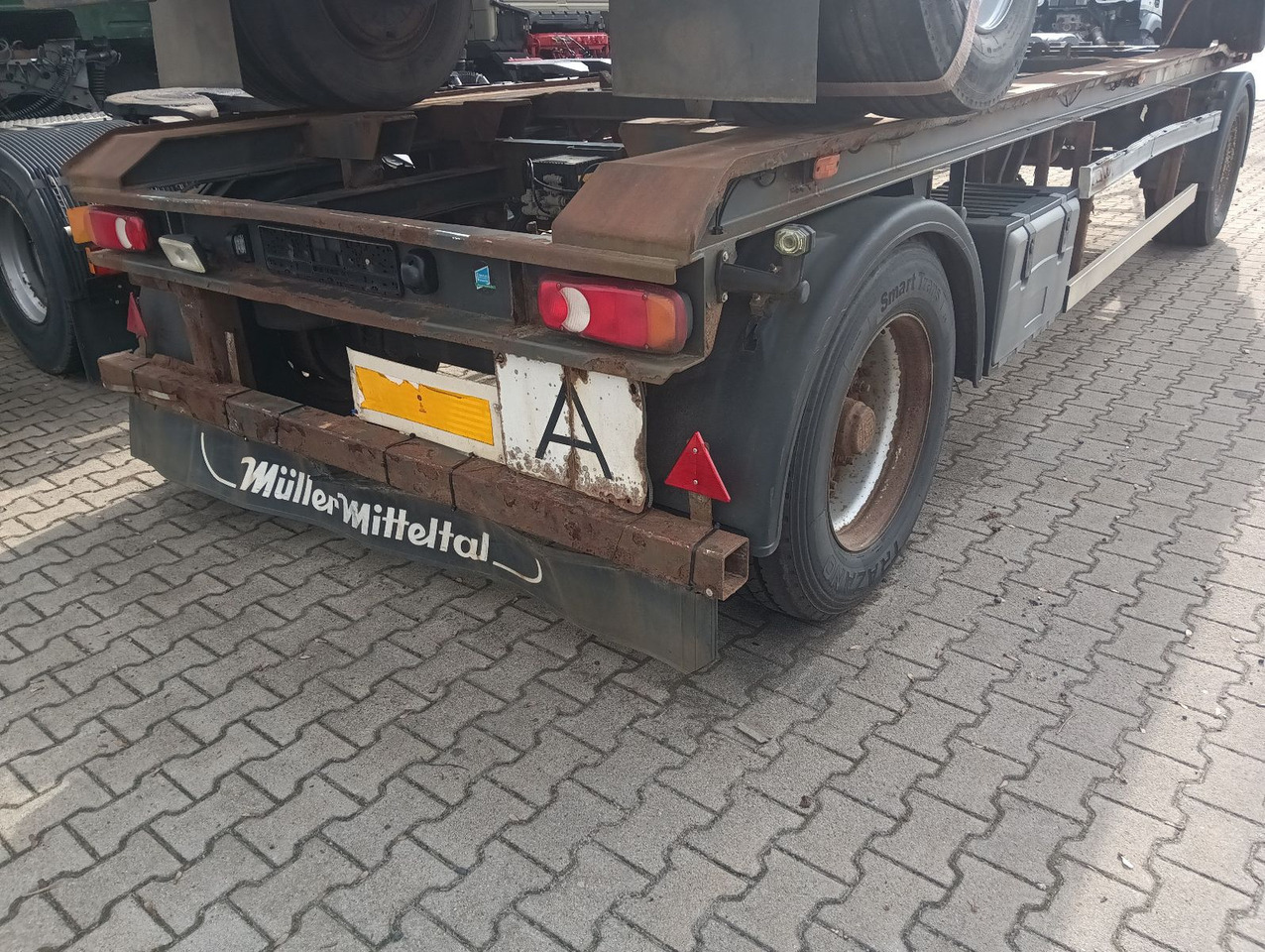 Müller-Mitteltal RA18 Abrollanhänger 7m BPW Trommel TÜV 5/2025 Müller-Mitteltal RA18 Abrollanhänger 7m BPW Trommel TÜV 5/2025 - Lastväxlarsläp/ Liftdumpersläp: bild 2 Müller-Mitteltal RA18 Abrollanhänger 7m BPW Trommel TÜV 5/2025 Müller-Mitteltal RA18 Abrollanhänger 7m BPW Trommel TÜV 5/2025 - Lastväxlarsläp/ Liftdumpersläp: bild 2