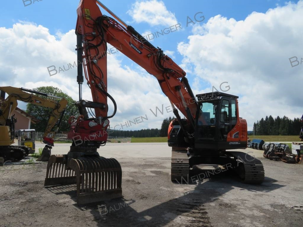 Doosan DX 235 LCR-5 - Bandgrävare: bild 3 Doosan DX 235 LCR-5 - Bandgrävare: bild 3