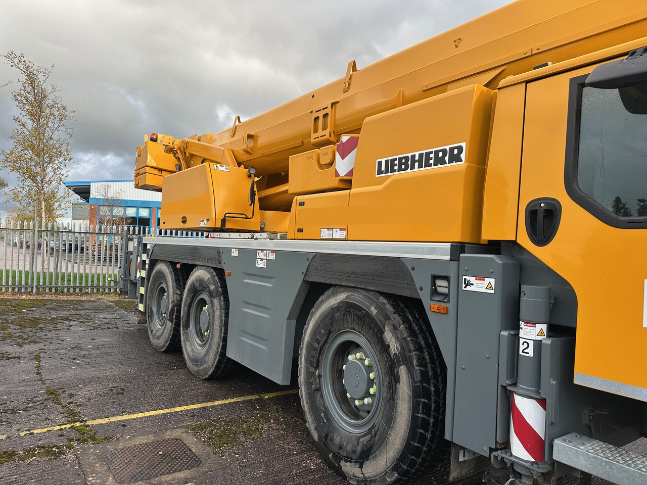 LIEBHERR LTM1060-3.1 - In Brand New Condition, Only 997 Hours - Allterrängkran: bild 5 LIEBHERR LTM1060-3.1 - In Brand New Condition, Only 997 Hours - Allterrängkran: bild 5