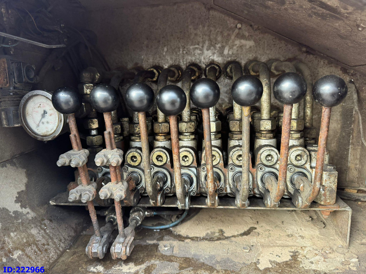 Bärgningsbil MAN 12.224: bild 9