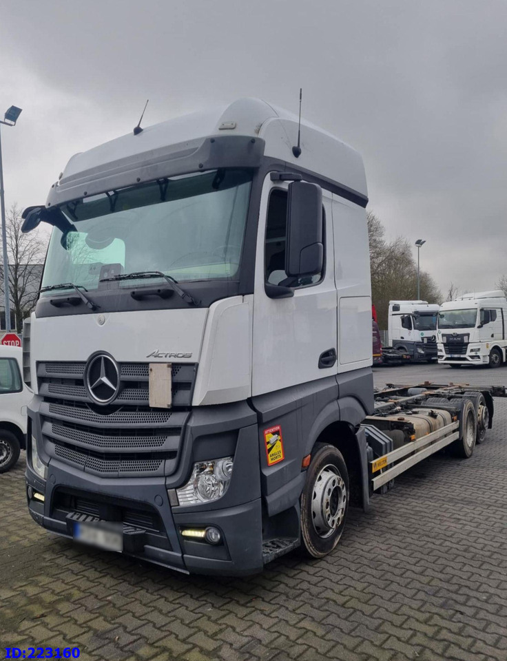 MERCEDES-BENZ Actros 2542 BDF Euro6 - Chassi lastbil: bild 1 MERCEDES-BENZ Actros 2542 BDF Euro6 - Chassi lastbil: bild 1