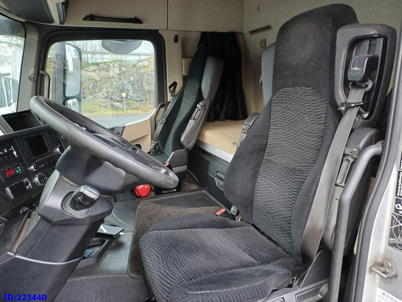 MERCEDES-BENZ Actros 2551 6x2 Euro6 - Kylbil lastbil: bild 5 MERCEDES-BENZ Actros 2551 6x2 Euro6 - Kylbil lastbil: bild 5